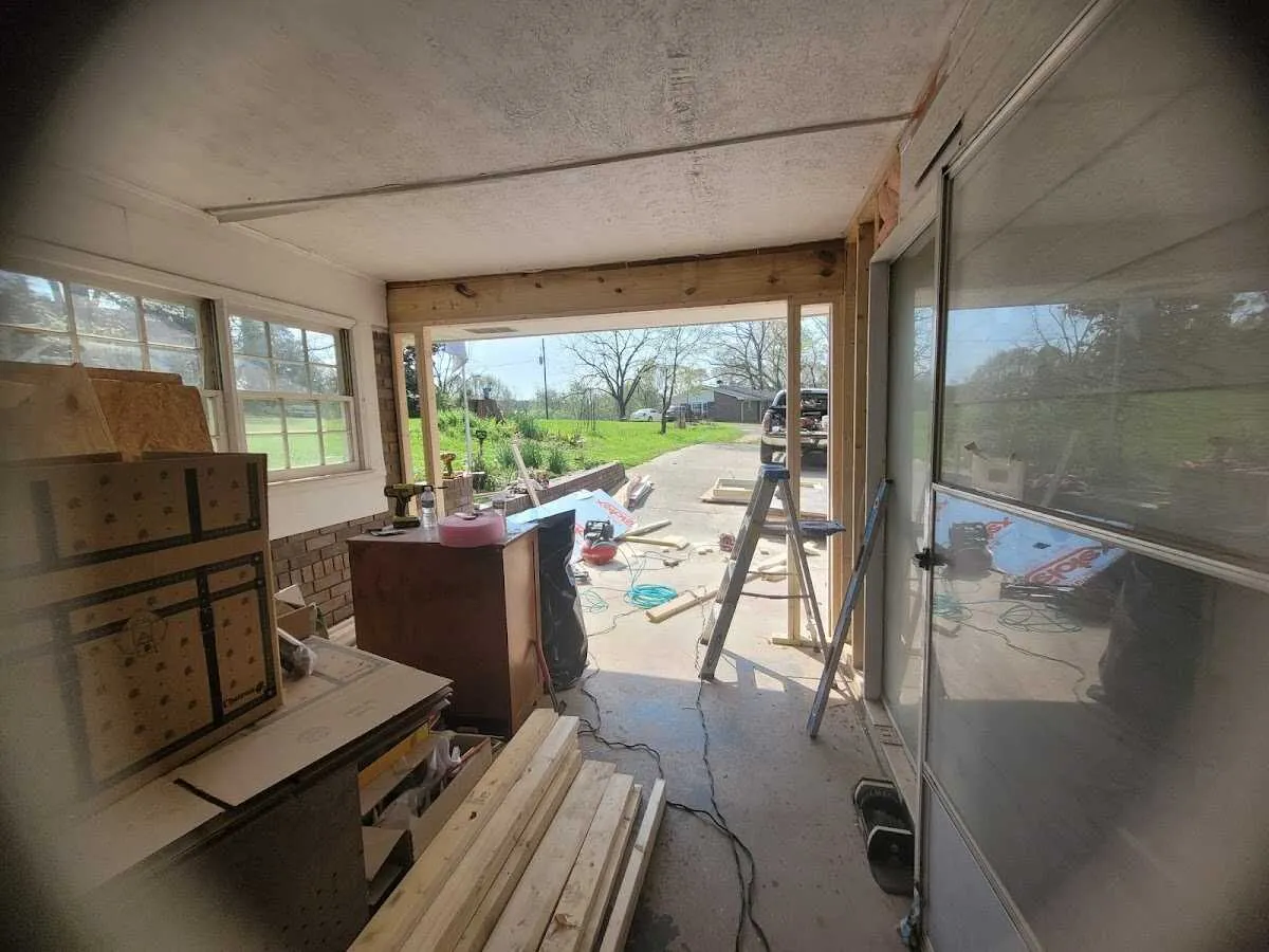 Air movers and dehumidifier for Water Mitigation Services in La Puente